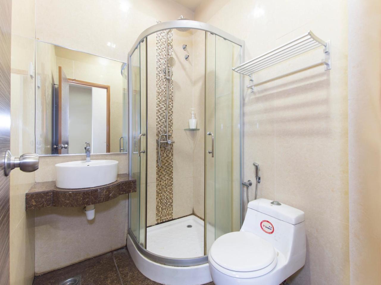 Oyo 422 Hotel Reno Kuala Lumpur Buitenkant foto
