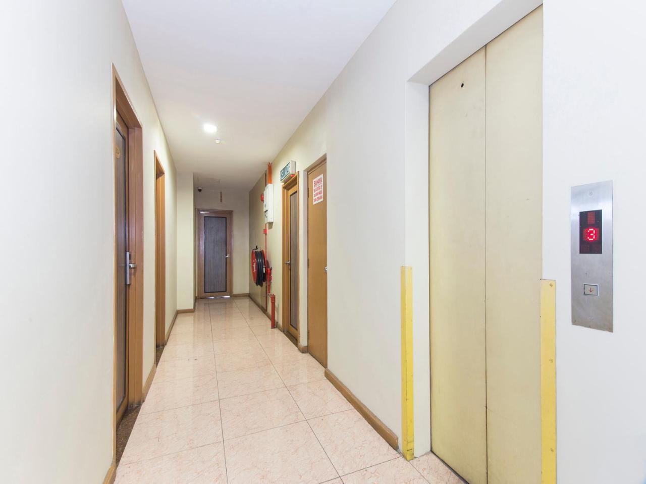 Oyo 422 Hotel Reno Kuala Lumpur Buitenkant foto