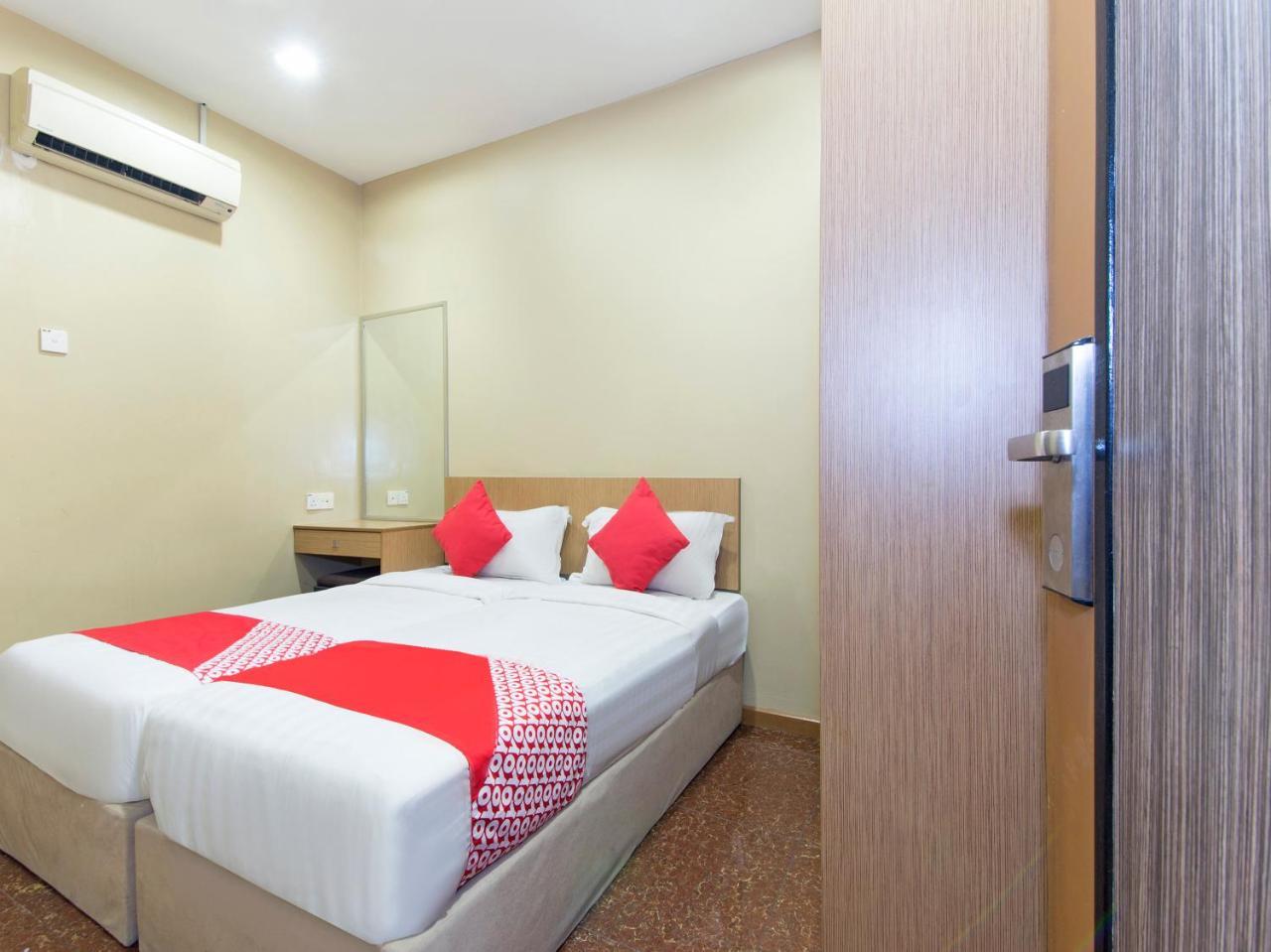 Oyo 422 Hotel Reno Kuala Lumpur Buitenkant foto