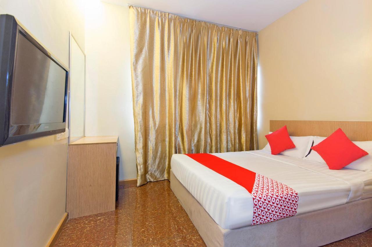 Oyo 422 Hotel Reno Kuala Lumpur Buitenkant foto
