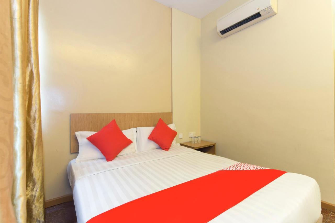 Oyo 422 Hotel Reno Kuala Lumpur Buitenkant foto