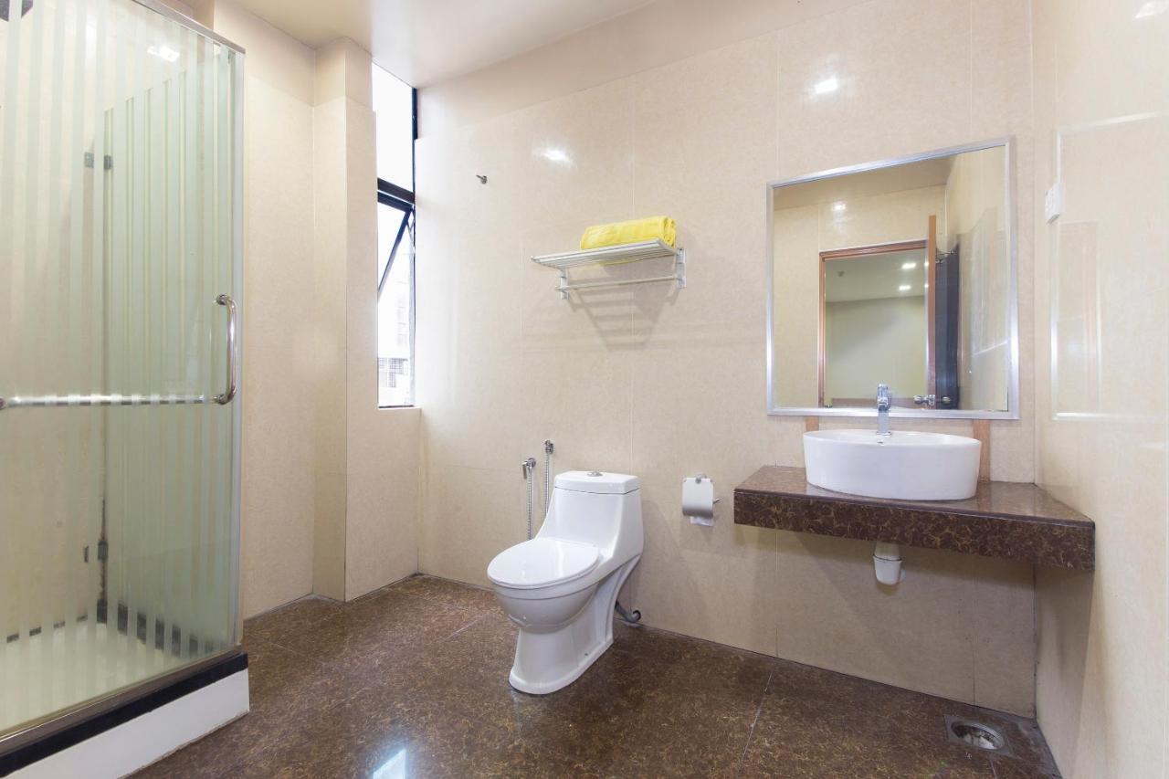 Oyo 422 Hotel Reno Kuala Lumpur Buitenkant foto