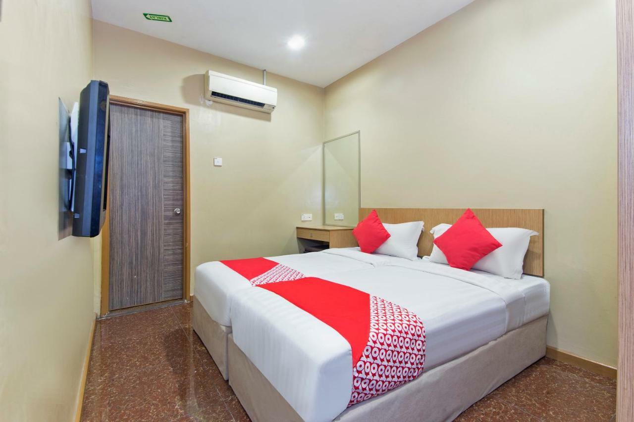 Oyo 422 Hotel Reno Kuala Lumpur Buitenkant foto