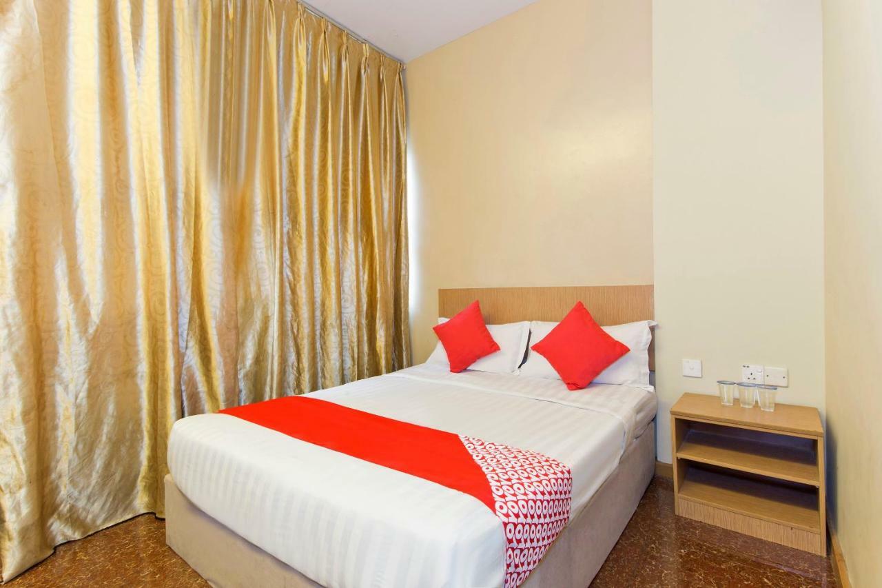 Oyo 422 Hotel Reno Kuala Lumpur Buitenkant foto