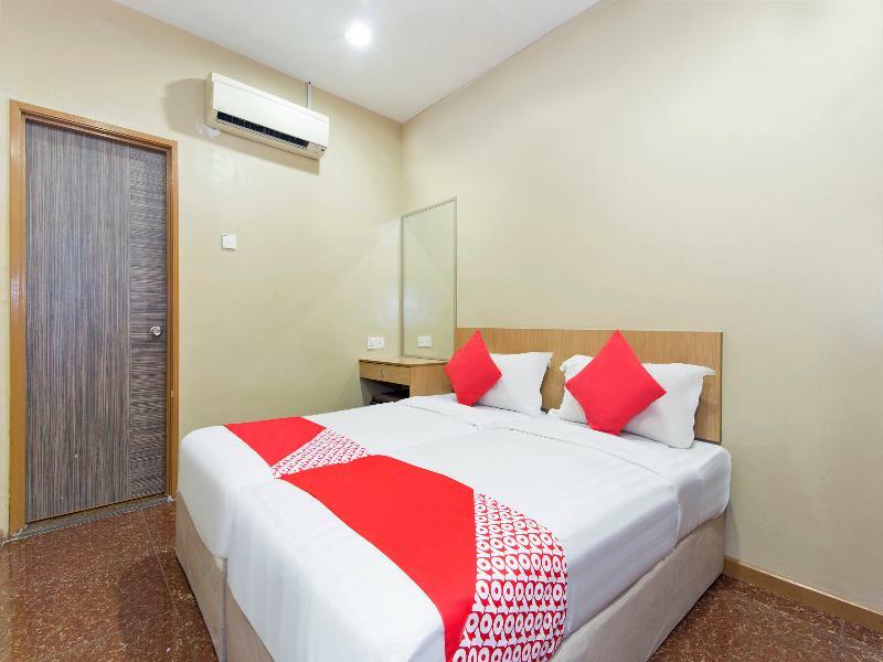 Oyo 422 Hotel Reno Kuala Lumpur Buitenkant foto